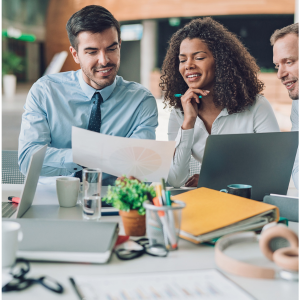 Should You Outsource Social Media Management? Pros, Costs & ROI